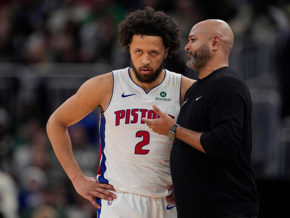 开云APP-活塞惊险战胜热火，力挽连败