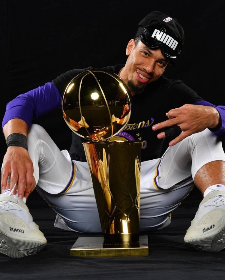 开云体育直播-墨西哥男篮横扫中国男篮，丹尼·格林绝境逆转